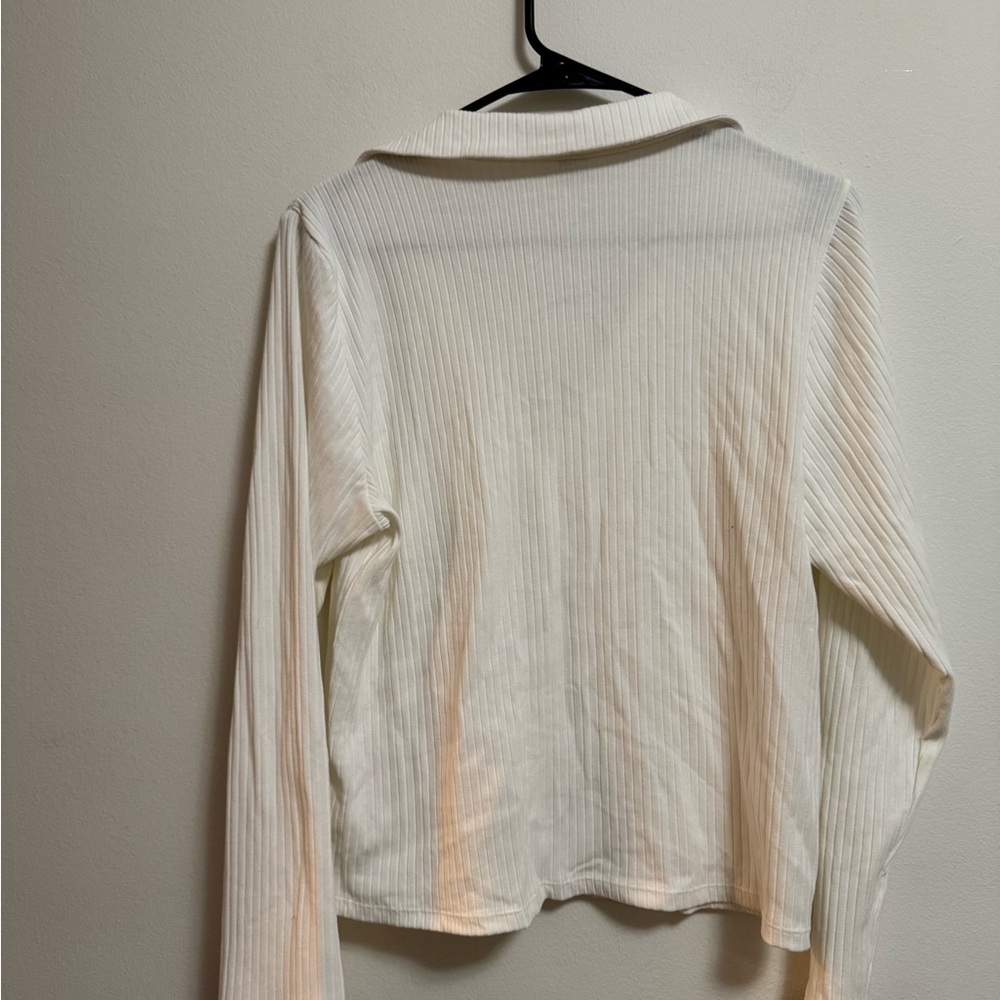 NEW - NWT - Old Navy Cream Ribbed Button-Down Shirt - Picture 6 of 6